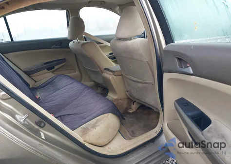 2009 Honda Accord 2.4 Lx from USA, damaged, VIN 1HGCP26319A160743